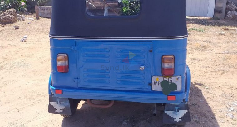Bajaj RE Three Wheeler 2002