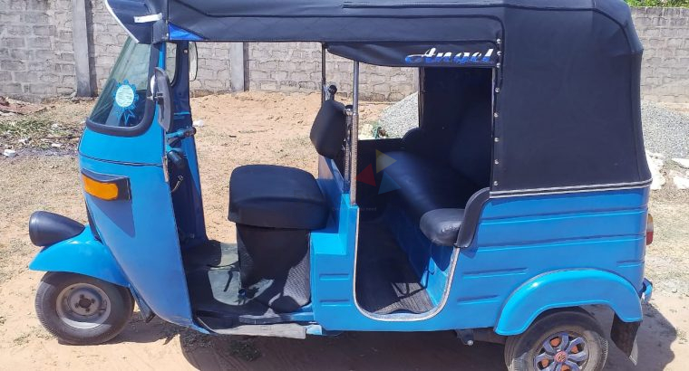 Bajaj RE Three Wheeler 2002