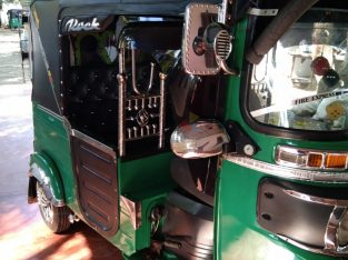 Bajaj RE Three wheeler 2016