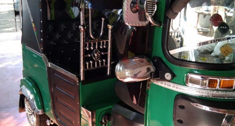Bajaj RE Three wheeler 2016