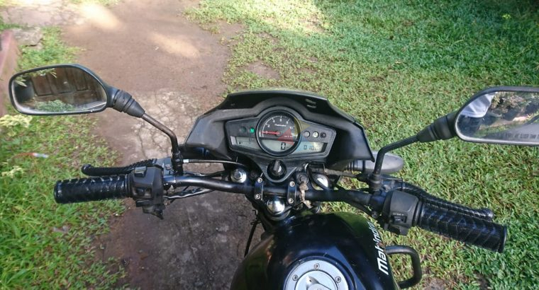 Mahindra Centuro 2015