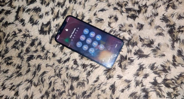Apple iPhone 12 Used