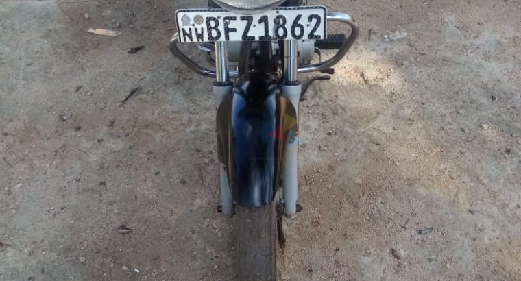Bajaj Ct100 2017
