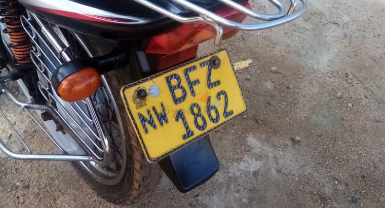 Bajaj Ct100 2017