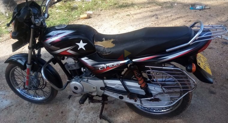 Bajaj Ct100 2017
