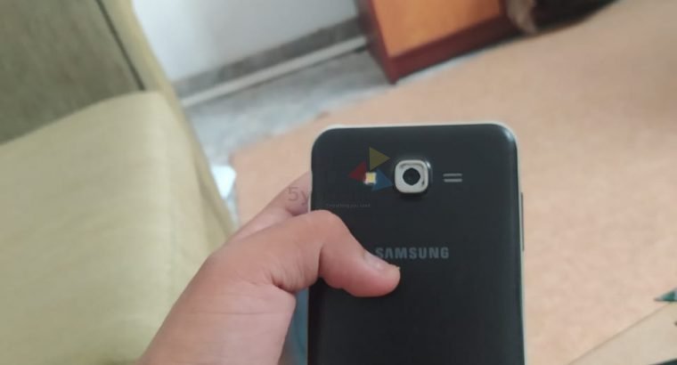 Samsung Galaxy J7 2015 Used