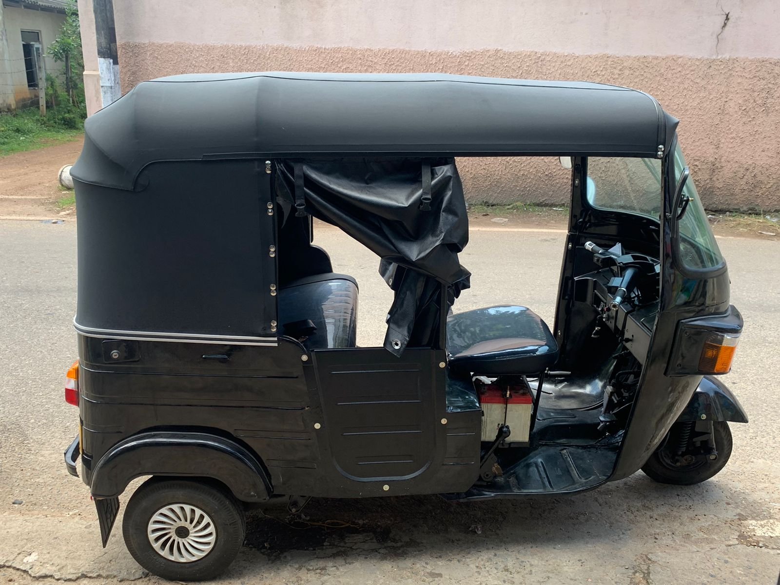 Bajaj AR45 UG Three Wheeler 2010