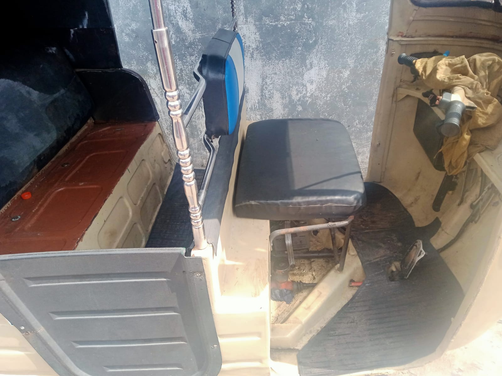 Bajaj RE Three Wheeler 1995