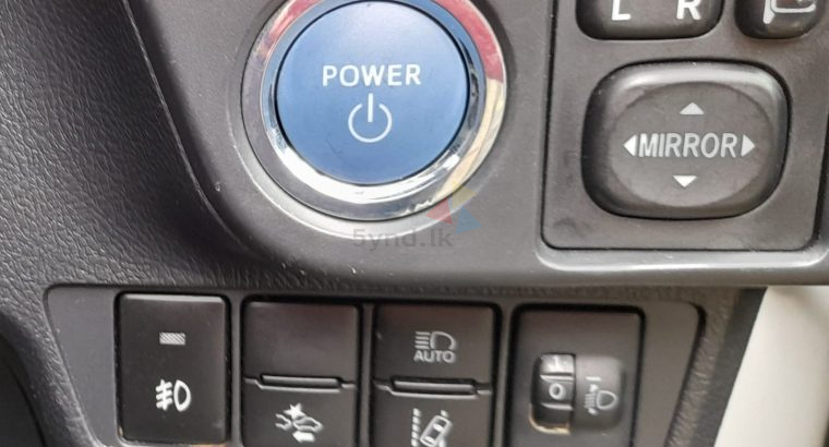 Toyota Axio 2016