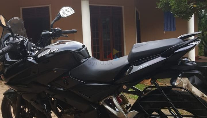 Bajaj Pulsar 150 2018