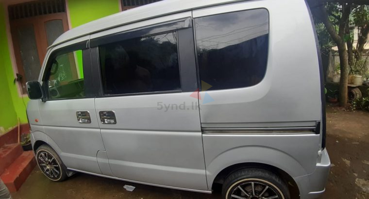 Suzuki Every 2007