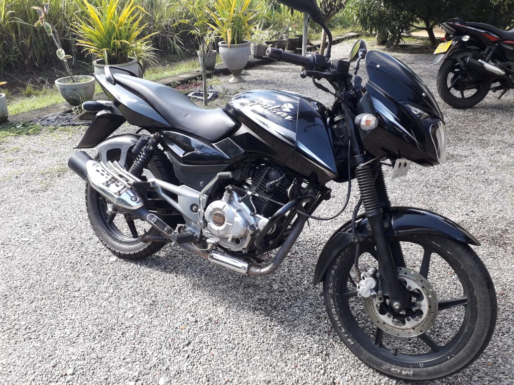 Bajaj Pulsar 150 2016