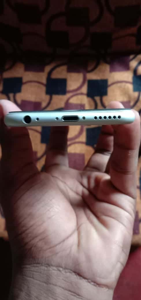 Apple iPhone 6 Used