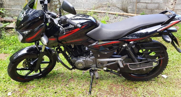 Bajaj Pulsar 150 2017