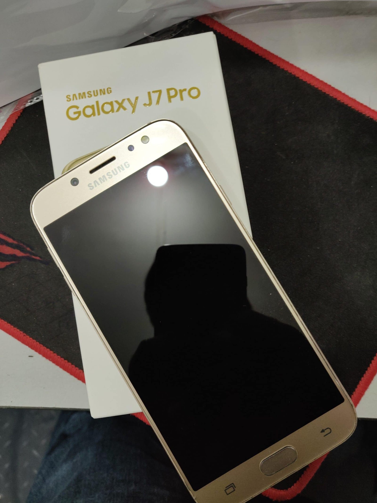 Samsung Galaxy J7 Pro Used