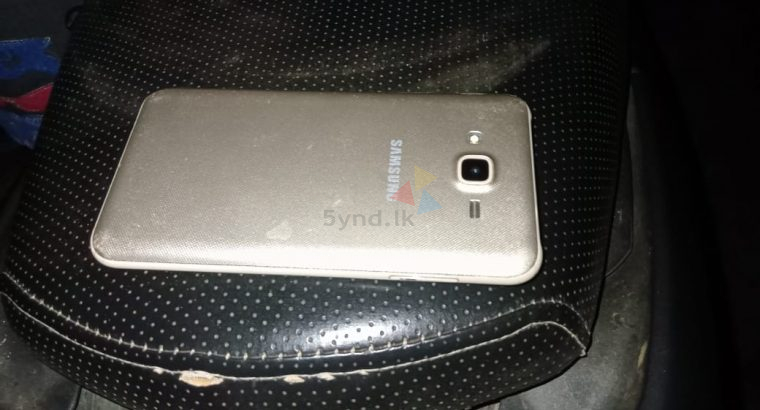 Samsung Galaxy J7 Next Used