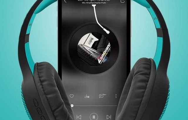 Celebrat A23 Bluetooth headphone