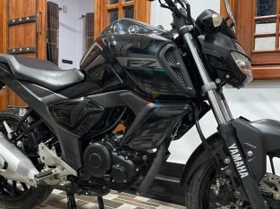 Yamaha FZ 2020