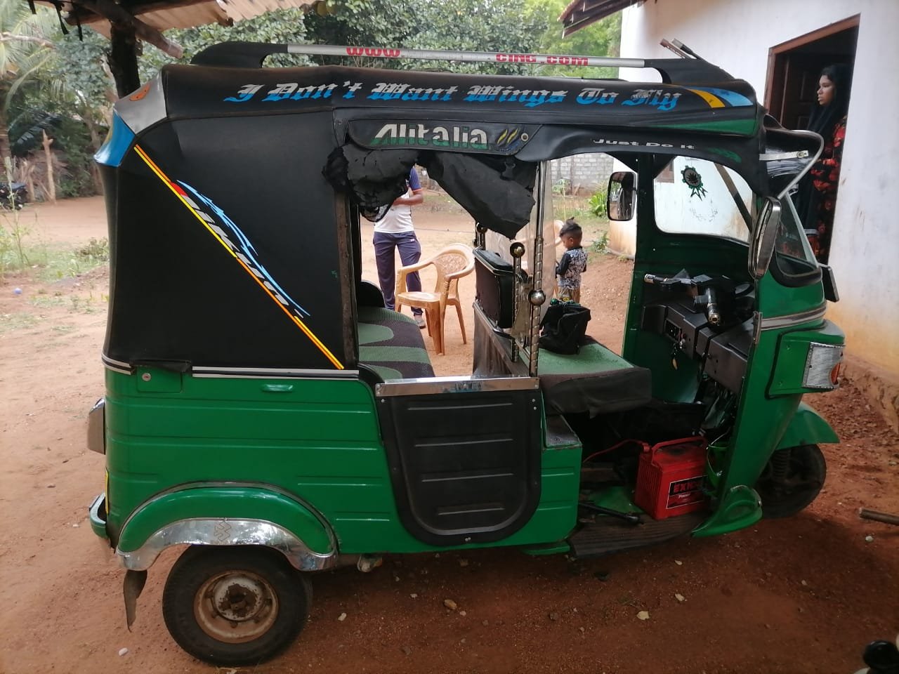 Bajaj RE Three wheeler 2015