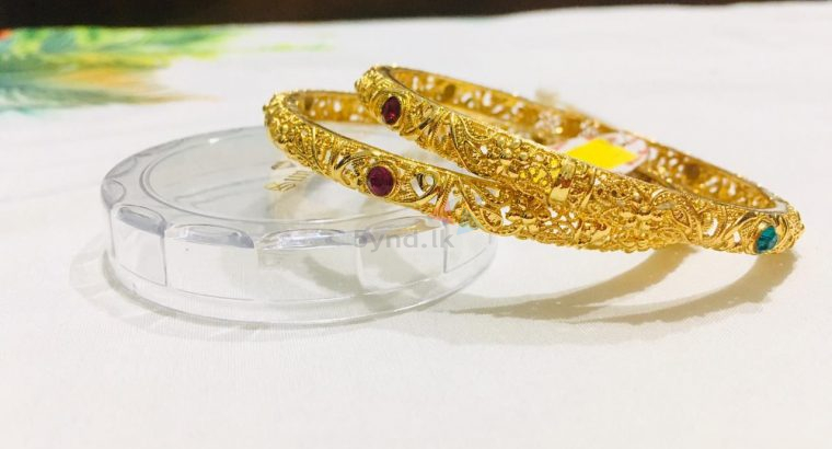 GOLD PLATED BRACELET