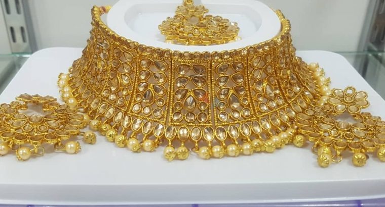 Gold Necklaces