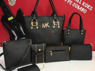 MICHAEL KORES DOUBLE PARTITION 7 PIECE COMBO