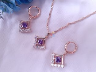 Purple diamond jewelry set
