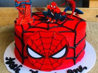 Spider man cake