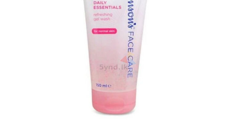 JOHNSONS Face Care