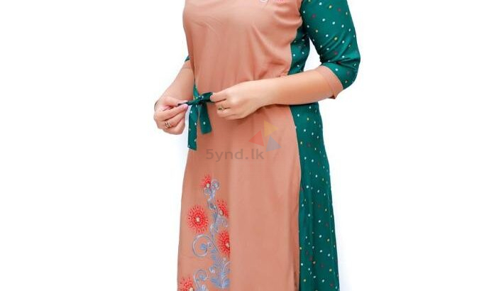 Ladies Fashionable Tops