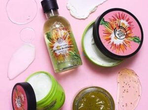BODY SHOP GIFT SET