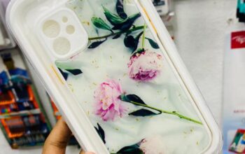 iphone ladies cover