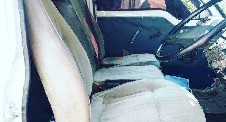 Toyota Hiace LH50V 1983
