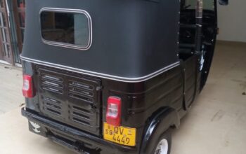Bajaj RE Three Wheeler 2009