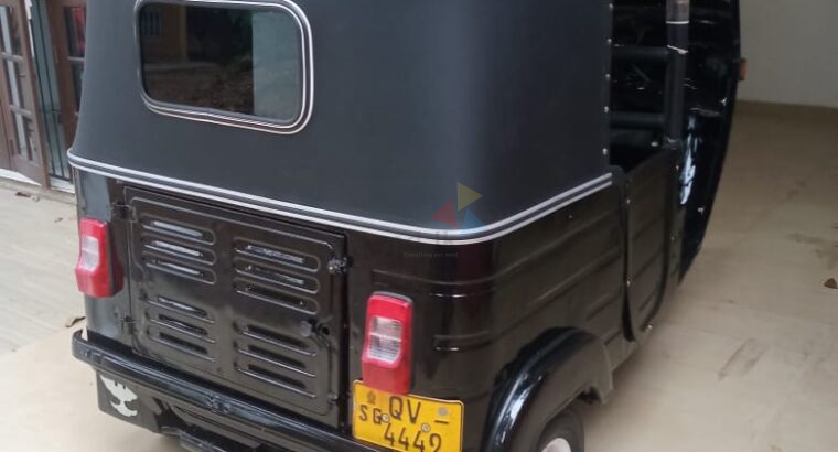 Bajaj RE Three Wheeler 2009