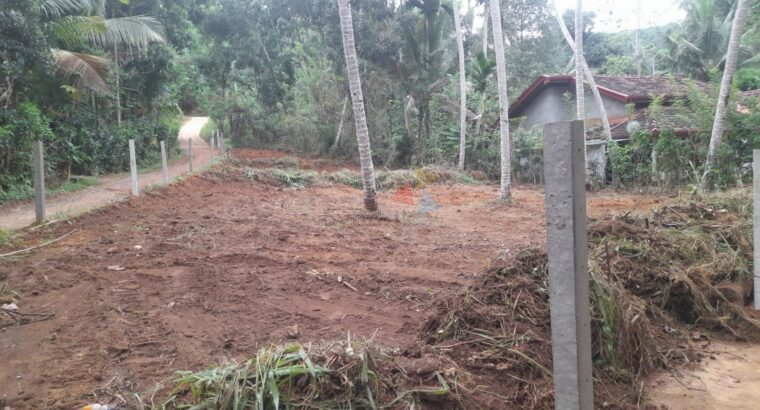 ඉඩම විකිණීමට -නිවටුව වරකාපොළ
