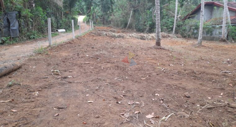 ඉඩම විකිණීමට -නිවටුව වරකාපොළ