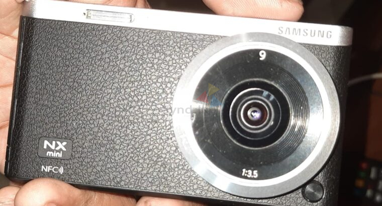 Samsung Nx mini