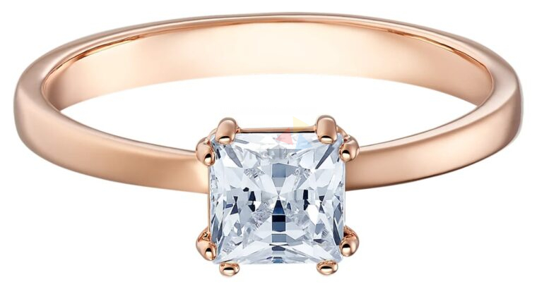 Swarowski Attract ring (Engage