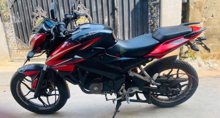 Bajaj Pulsar NS160 2017