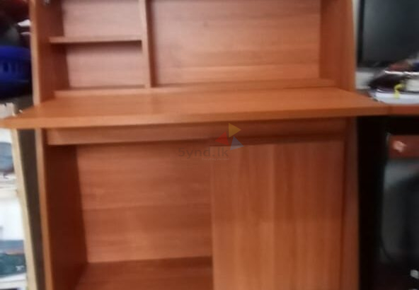Damro Study Table