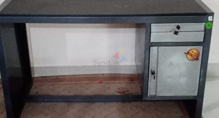 Steel Study Table