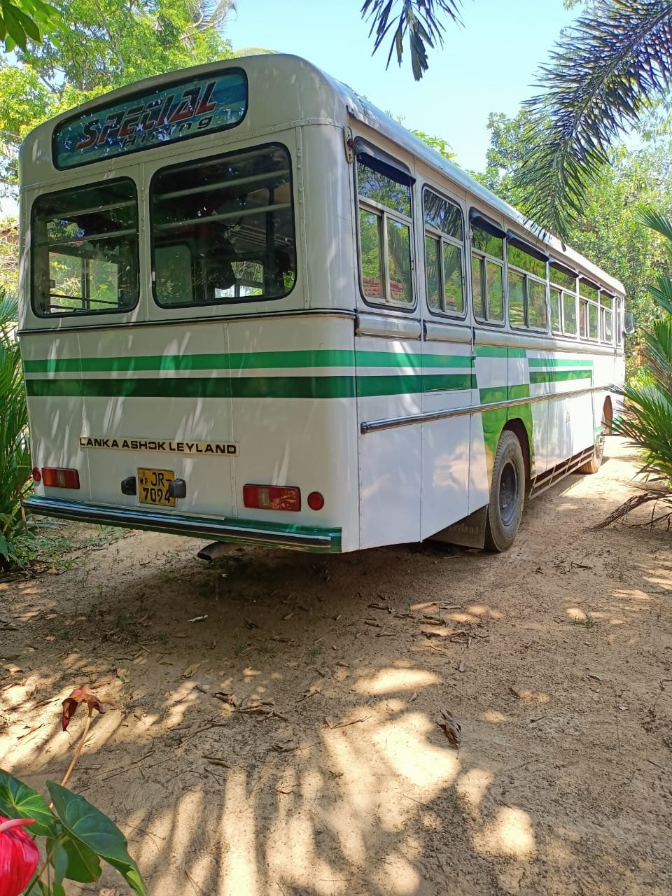 Ashok Leyland Viking Bus 2005