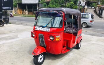 Bajaj RE Three Wheeler 2010