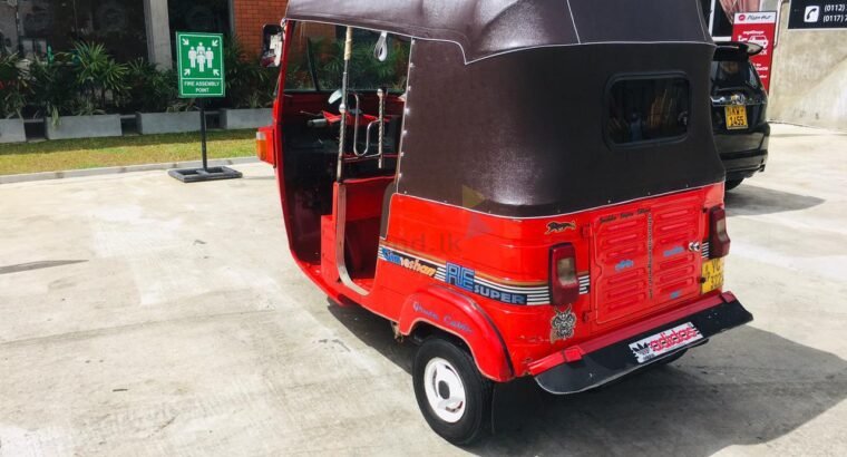 Bajaj RE Three Wheeler 2010