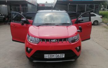 Mahindra KUV100 2022