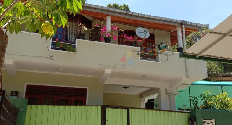 House For Sale In Peradeniya