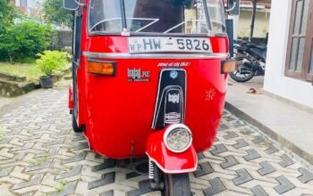 Bajaj RE Three Wheeler 2004