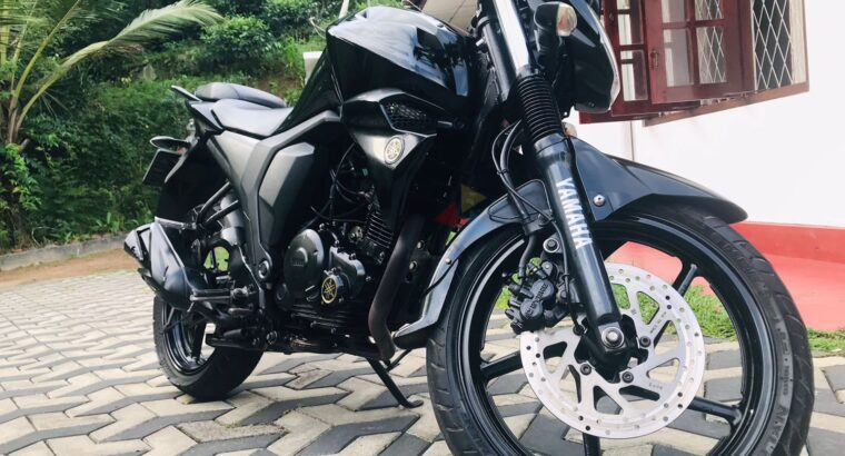 Yamaha FZ 2017