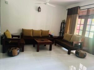 Apartment For Sale In Colombo 08